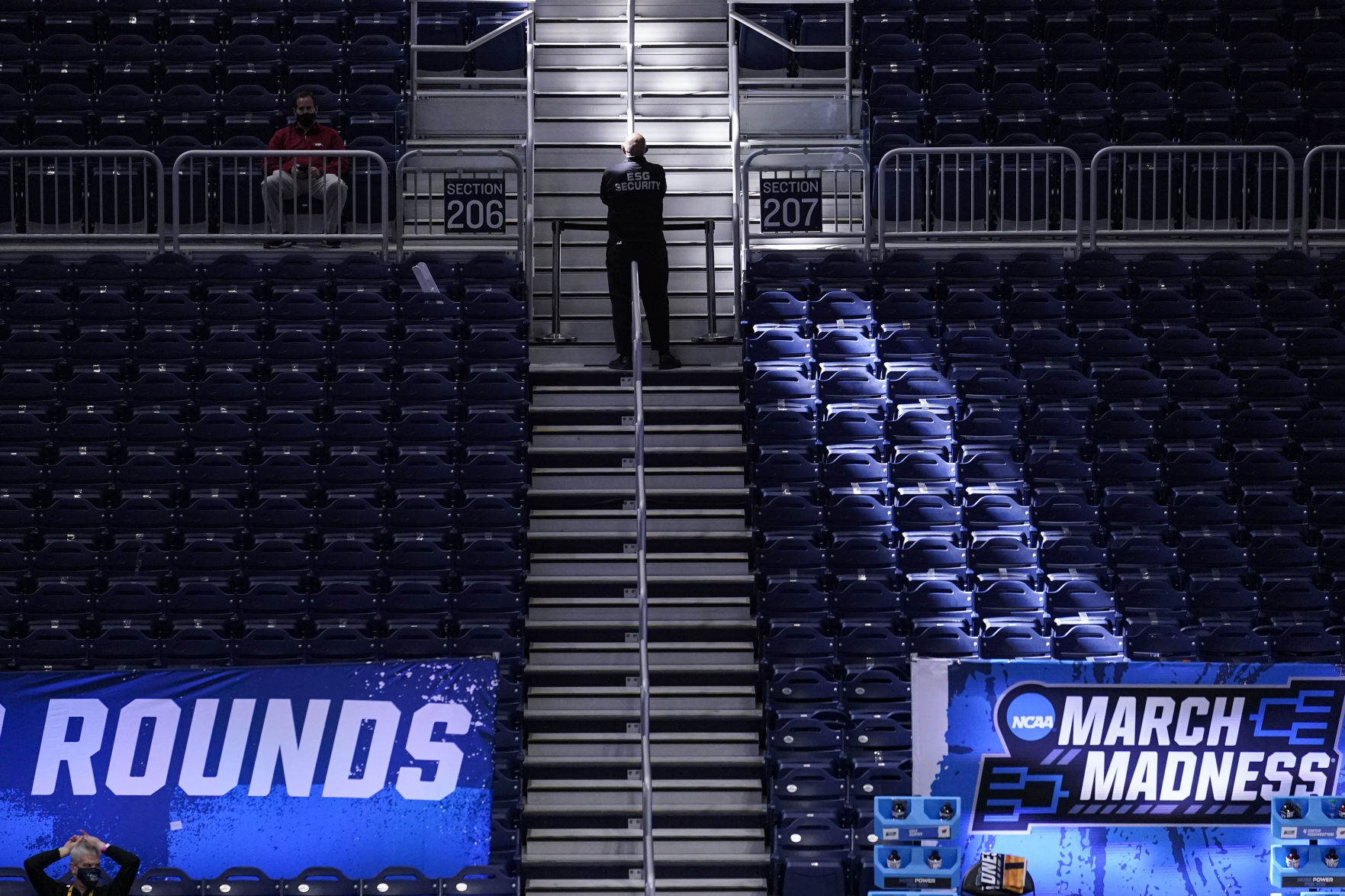 NCAA Quiet Madness Basketball
